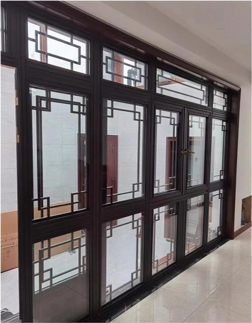 如何選擇滿意且優(yōu)質(zhì)的中式鋁合金門(mén)窗